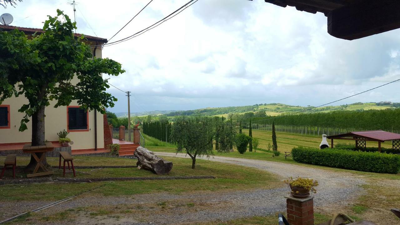 Podere Chiasso Gherardo Villa Peccioli Luaran gambar